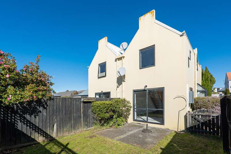 2 and 3/116 Purchas Street_0