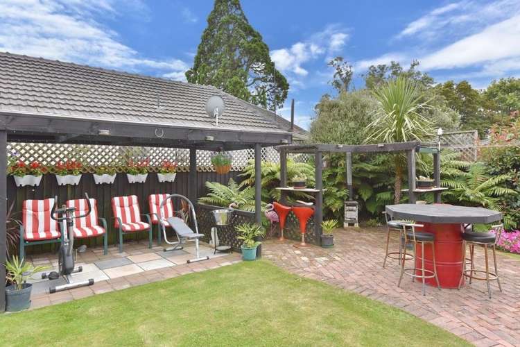 2 Springmead Place Hornby_15