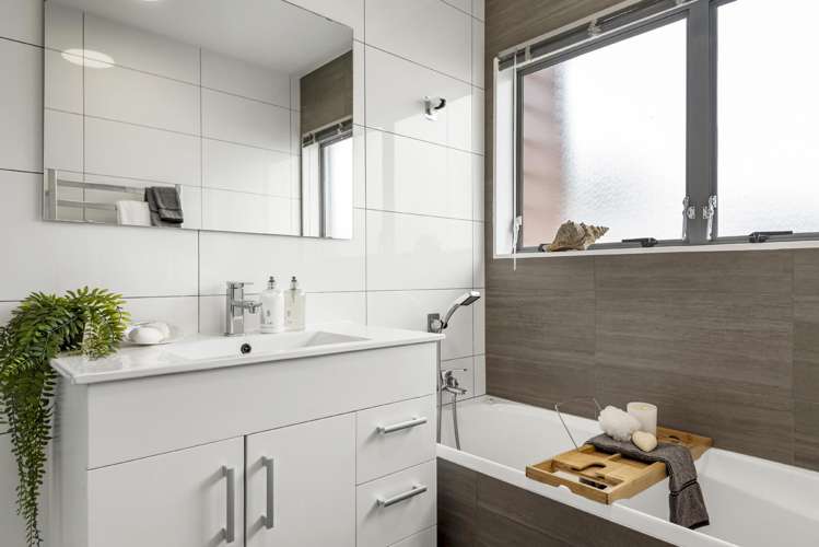 6 Jumento Place Unsworth Heights_19