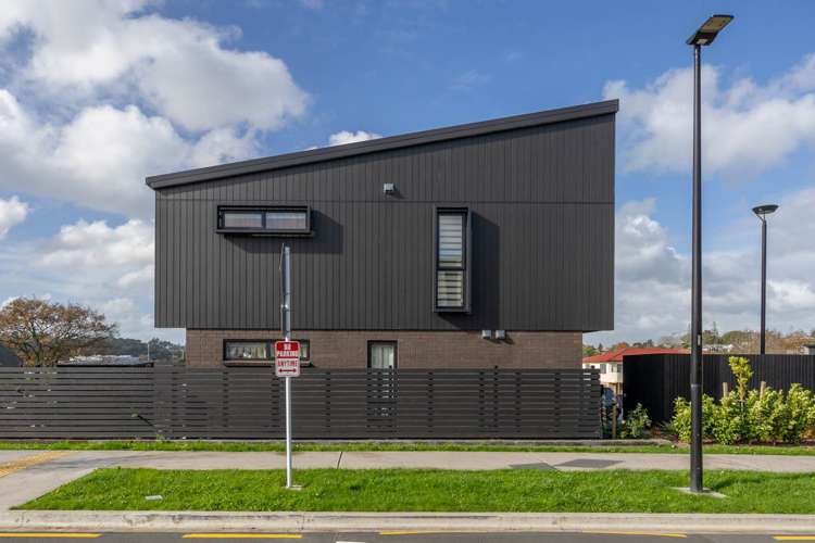 1/107 Selo Street_0