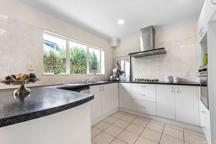 12a Kimber Hall Avenue Mount Roskill_6