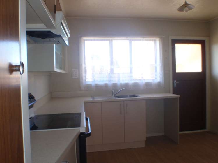 55 Bickerton Street Wainoni_12