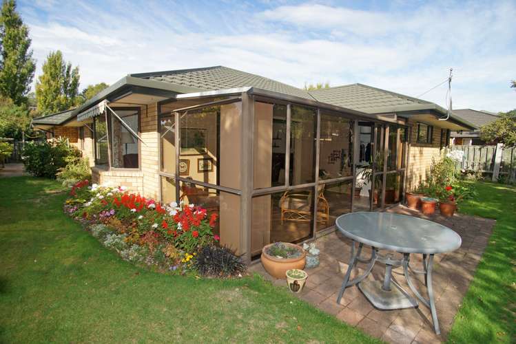 3 Castle Way Beckenham_13