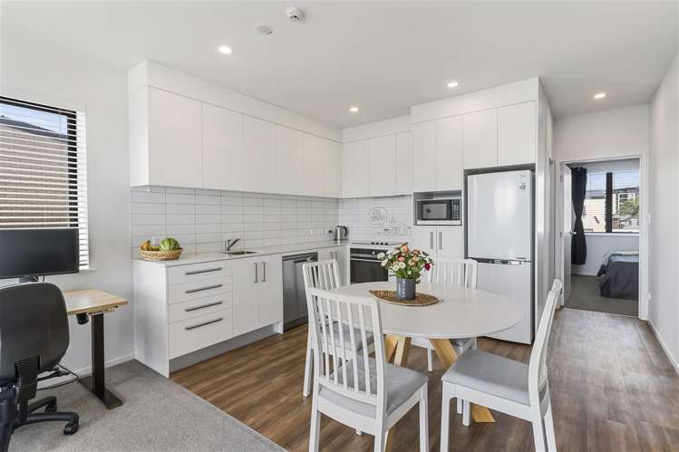 201/38e Fraser Avenue Northcote_5