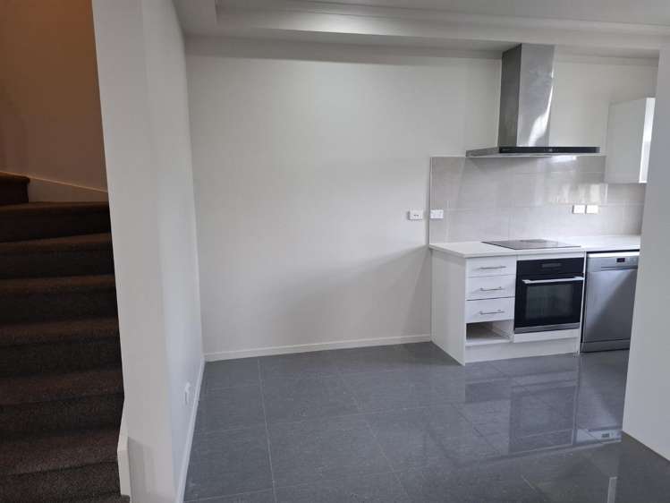 5/2 Rosalind Street 1056_2