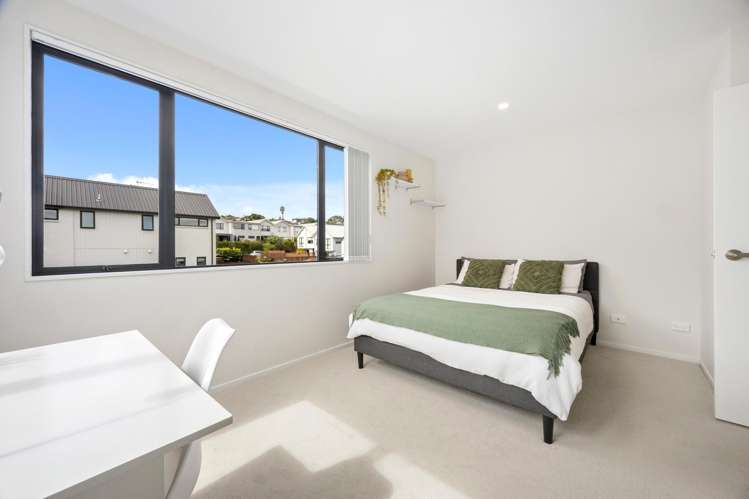 2 Seafarer Crescent Stanmore Bay_18