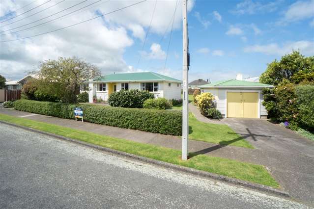 16 Bone Crescent Hawera_2