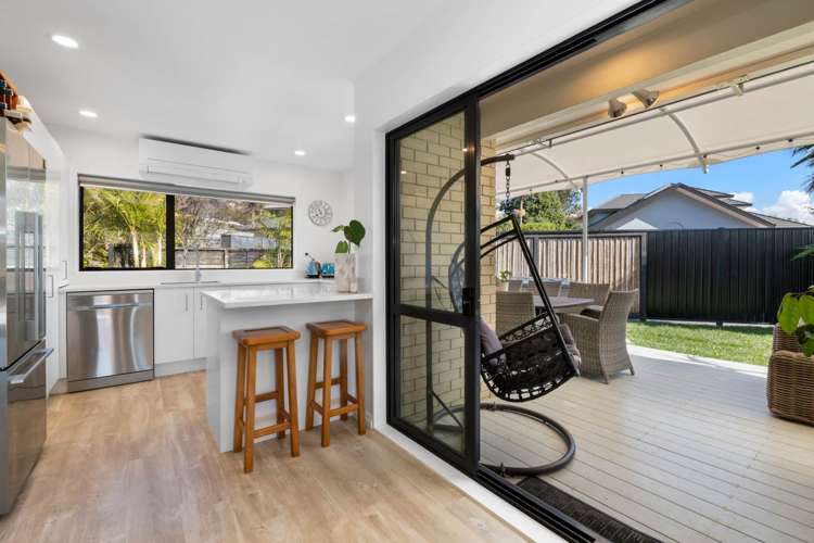 18 Esther Place Red Beach_5