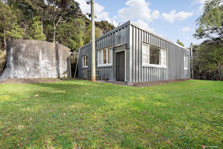 2 Aio Wira Road Waitakere_19