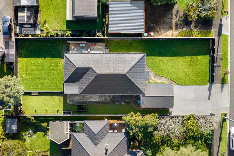 3 Weybridge Crescent Glen Innes_22