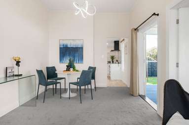 27 Wellington Street_3