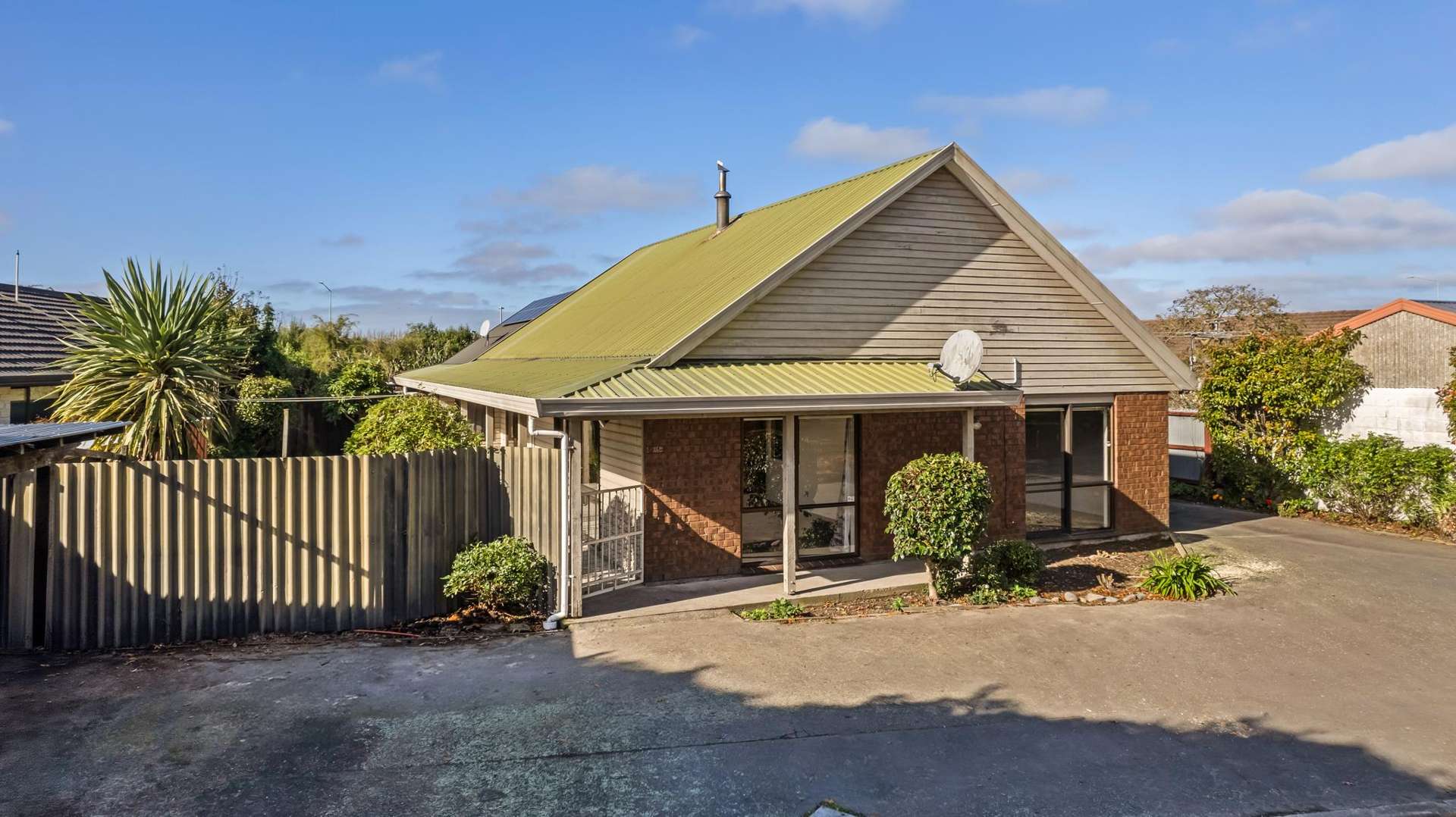 1/16B Langham Place Redwood_0