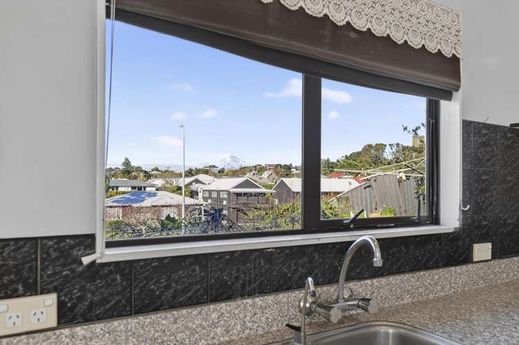 260B Courtenay Street Strandon_9