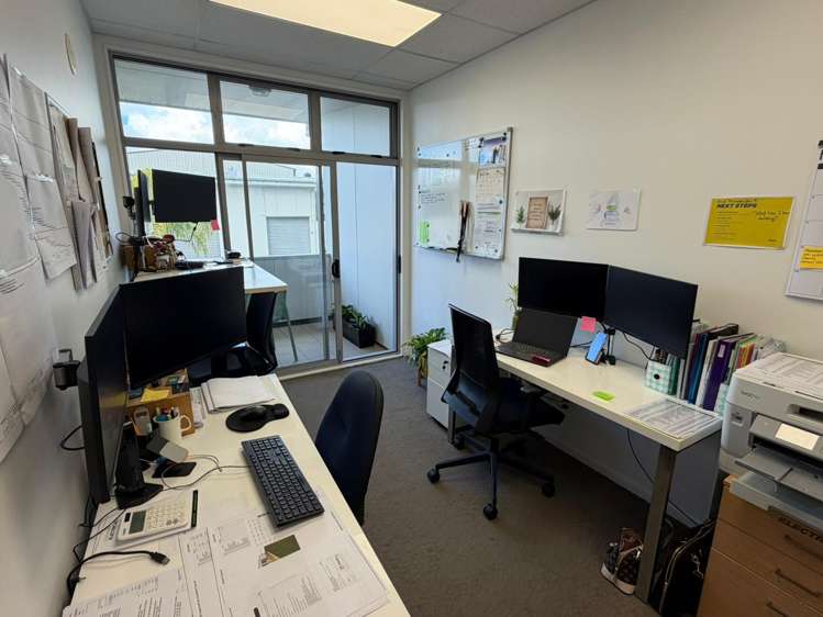 2/6 Loft Place Kumeu_5