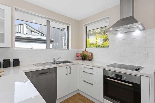 3/53 Winchester Street Merivale_3