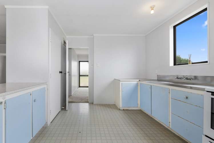 6 Esk Crescent Tokoroa_9