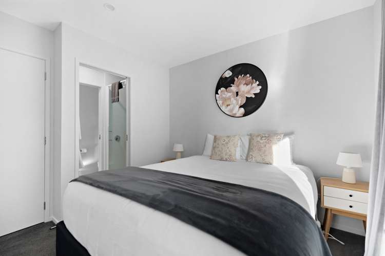 20 Monaco Drive Cromwell_13