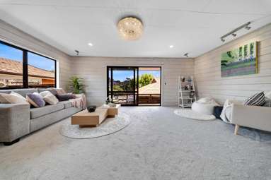 56 & 56A Glennandrew Drive_2