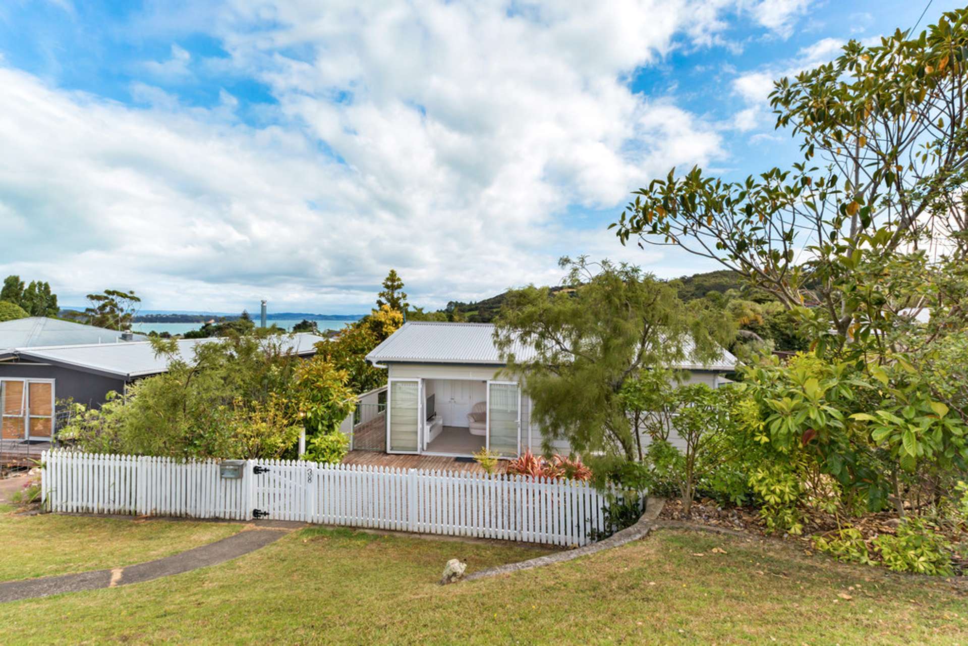 38 Mako Street Oneroa Waiheke Island Houses for Sale One Roof