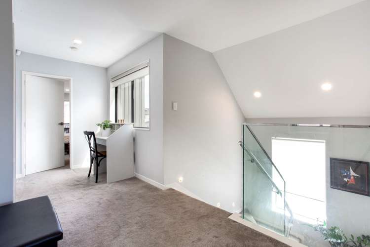 18 Hangar Lane Whenuapai_19