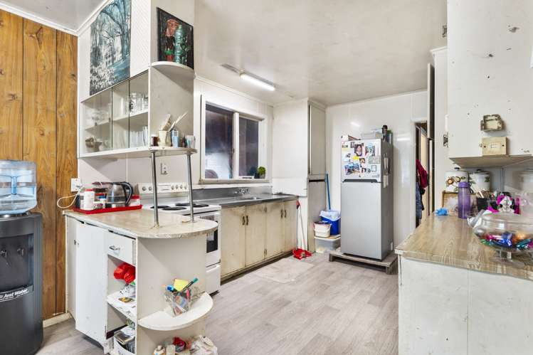 9 Ribblesdale Road Henderson_10