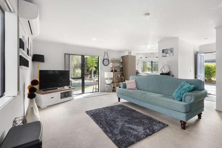 28 Woodcroft Way Pukekohe_3