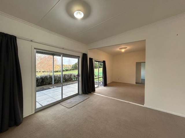 172 Lethbridge Road 10643_2