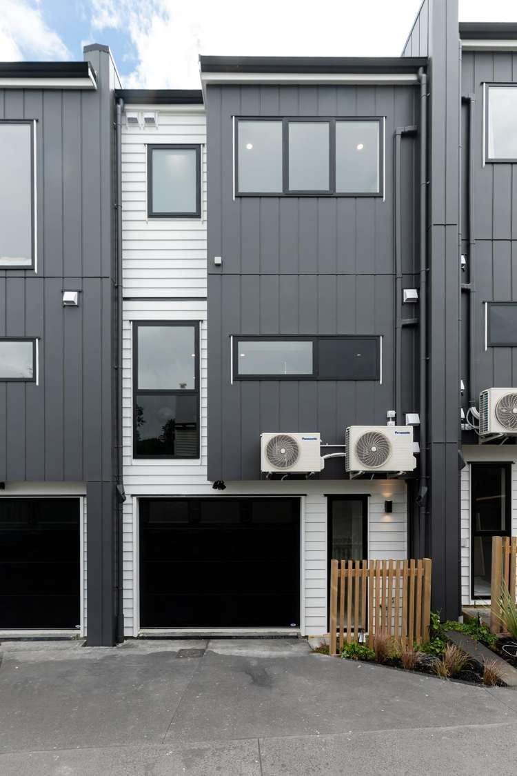 1B Scout Avenue Mt Roskill_21