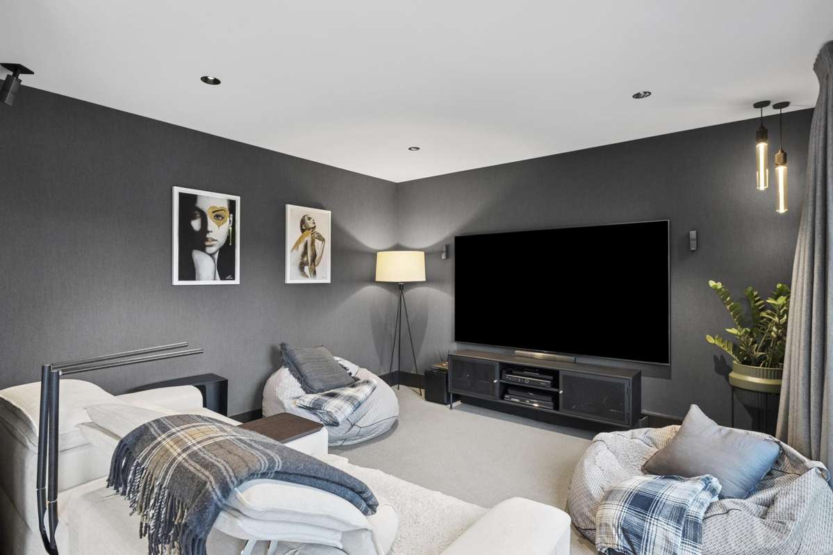 5 Diamond Lane_5