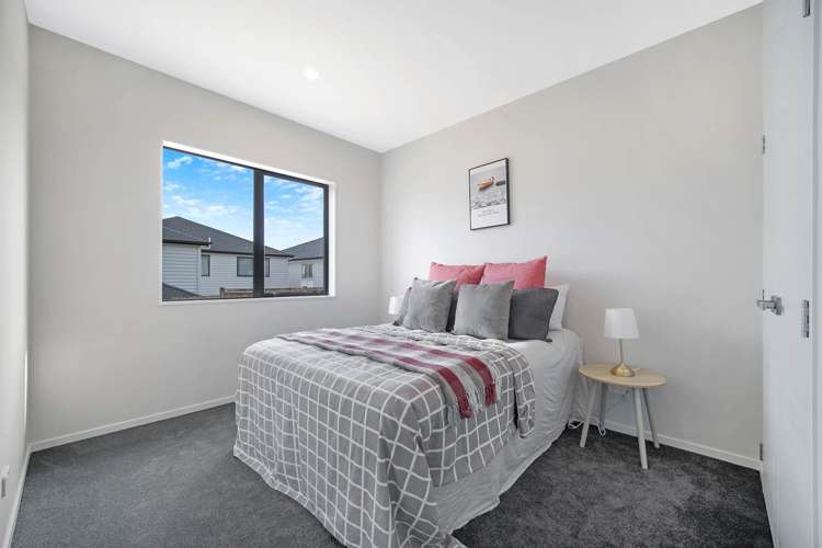 43 McQuoids Road Flat Bush_27