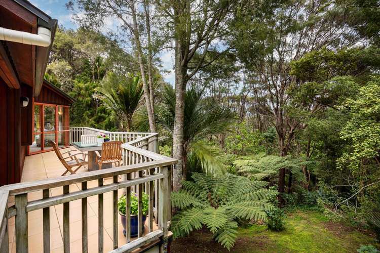 109 Huia Road Titirangi_12