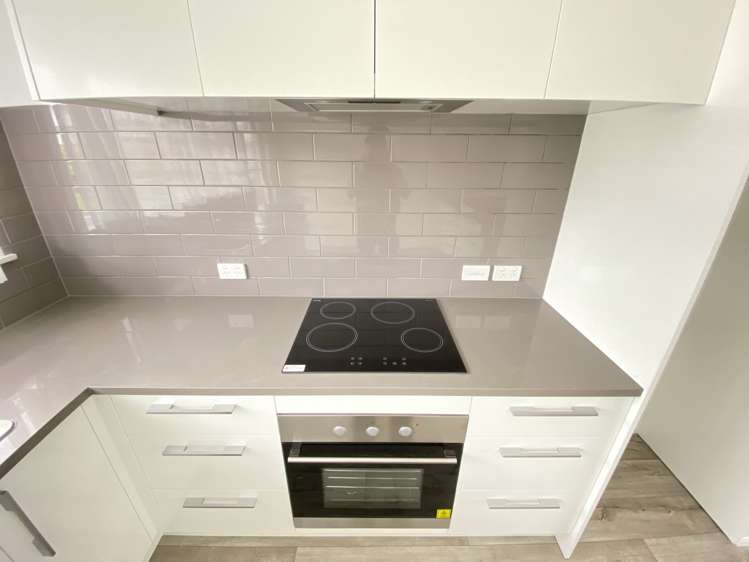 2/63 Rawhiti Road One Tree Hill_5