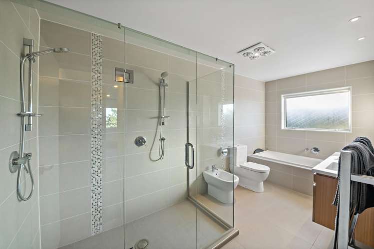 96 Babich Road North Ranui_12