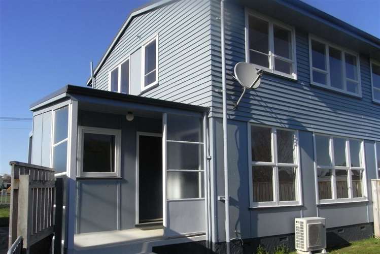 42 Devon Crescent Bulls_7