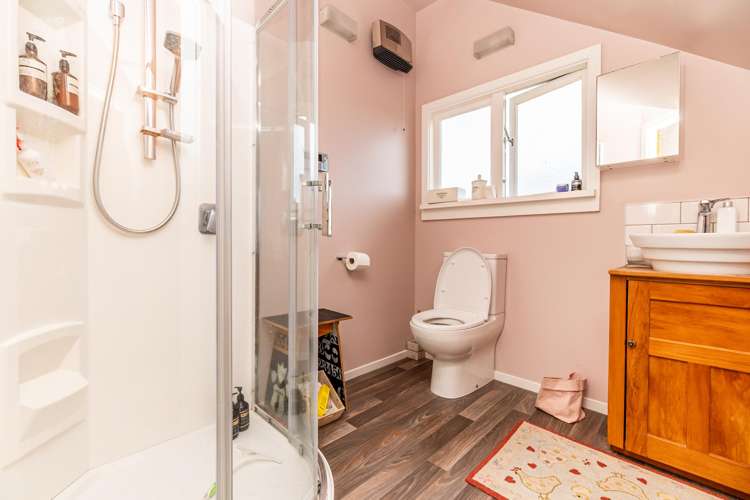 1 St Johns Avenue Highfield_15