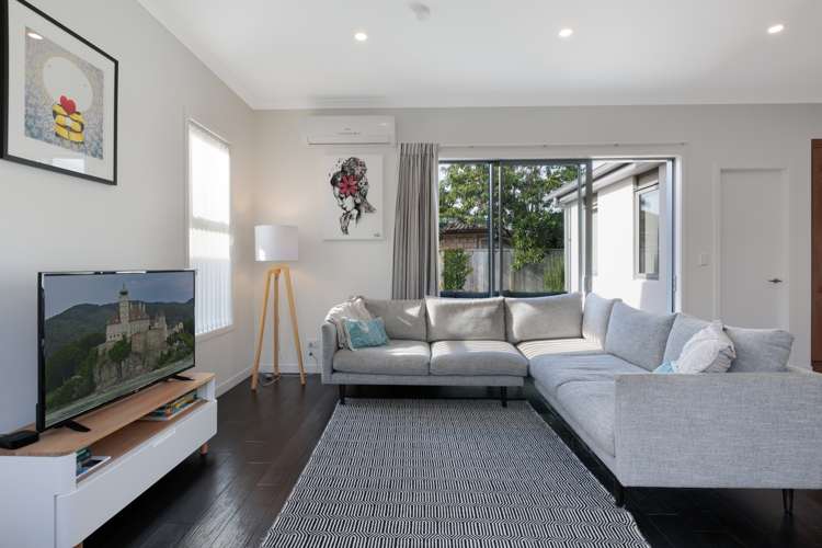 35 Awatira Drive Papamoa_1