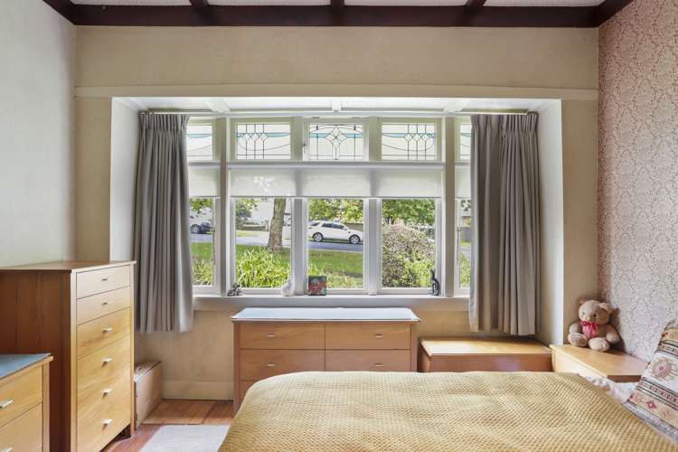 6 Seabrook Avenue New Lynn_11