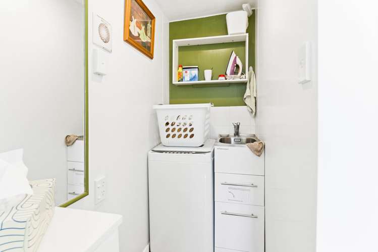 89 Glen Road The Glen_11