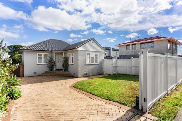 30 Newcastle Terrace Mount Albert_2