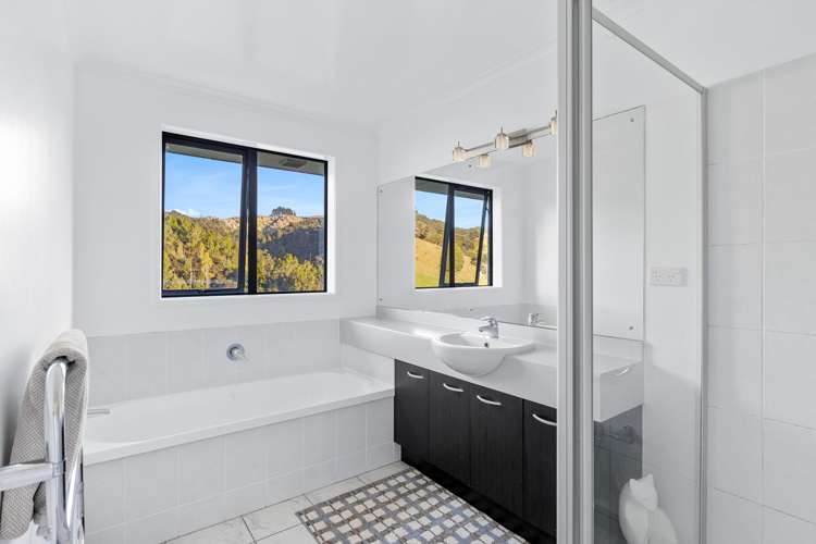 42 Rauhori Road Makarau_12
