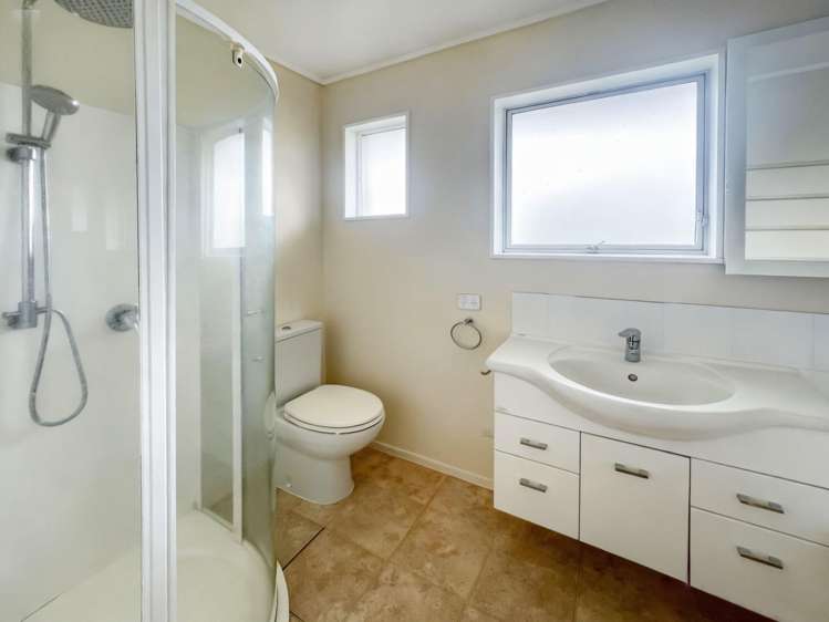 3/25 Byron Avenue Takapuna_8