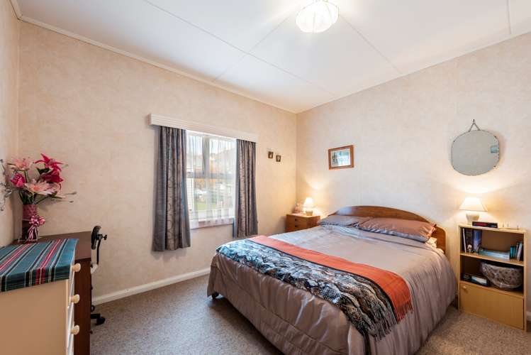 51 Emano Street Toi Toi_5