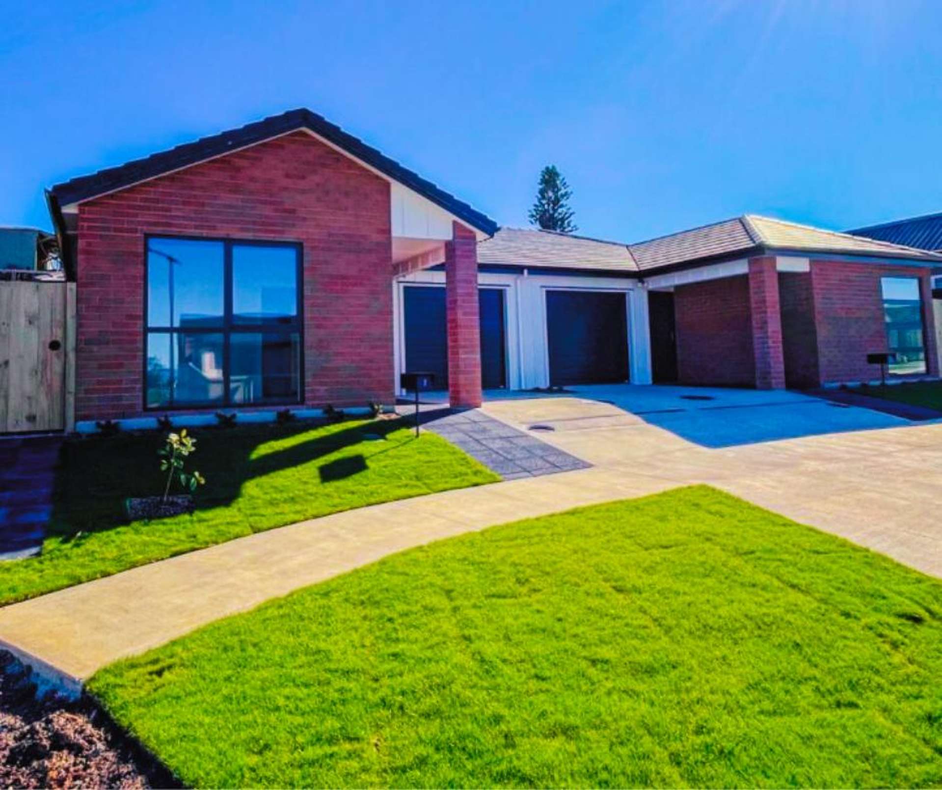 7 Waruhia Crescent Rototuna North_0