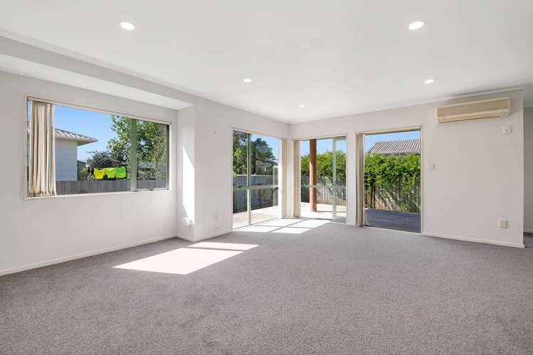 2/112 Parkhurst Road Parakai_6