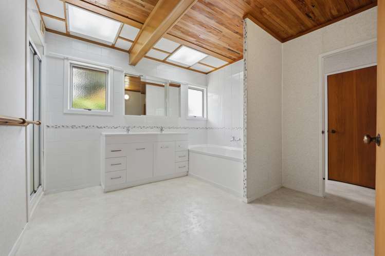 272 Sturges Road Henderson_10