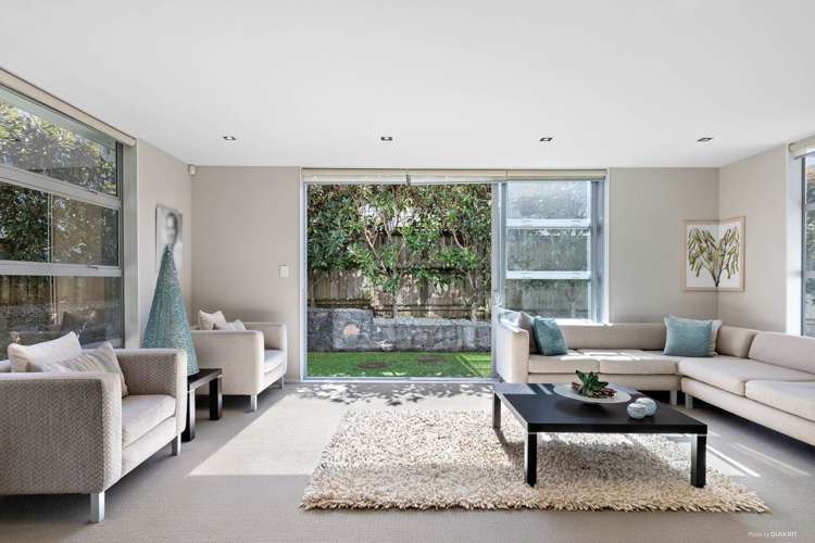 32 Torrance Street Epsom_15