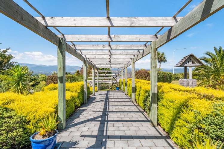 66 Kirton Drive Riverstone Terraces_33