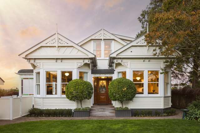 23 Ruakiwi Road Hamilton Lake_1