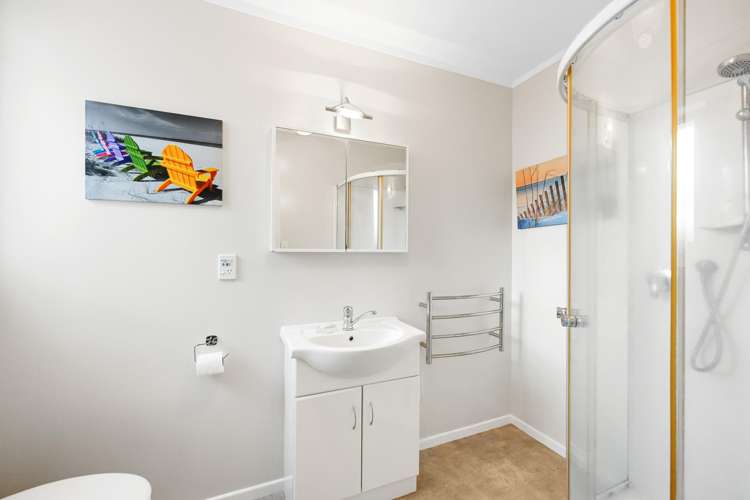 47 Rutherford Street Chedworth_19