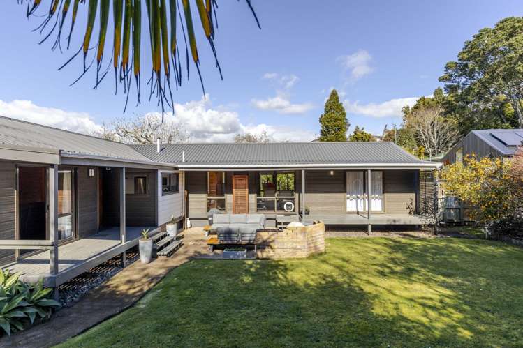 7c Waterloo Place Westown_25